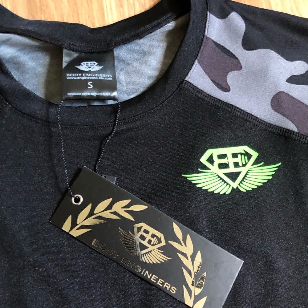 NWT Body Engineers Samuru Short  Sleeve T-Shirt Black/Neon Green Mens SIZE SMALL